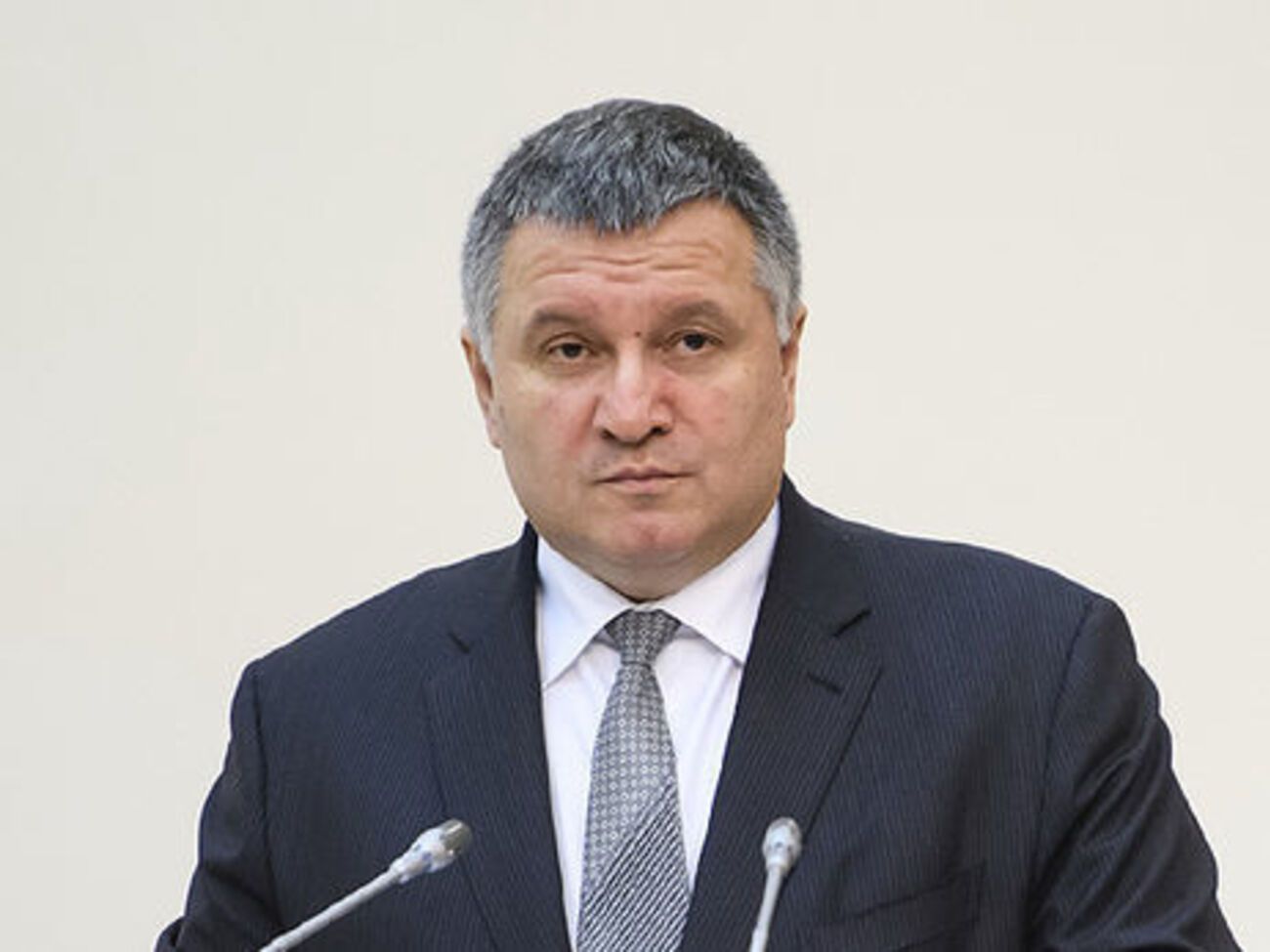 Аваков уважає, що на Донбасі мають діяти українські органи юстиції