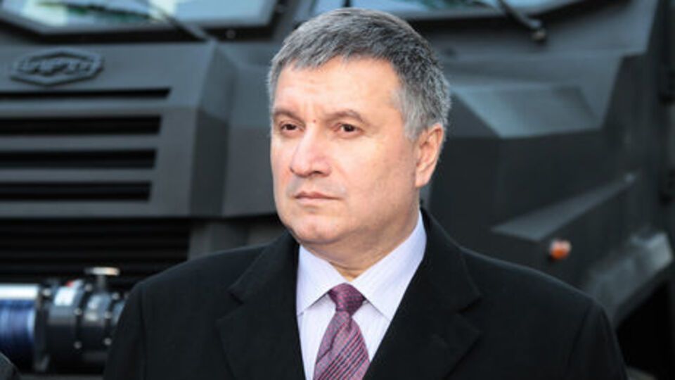 Аваков: Здесь так не может быть, что два негодяя между собой поругались, а мы в это время должны заскочить и "забрать" ситуацию