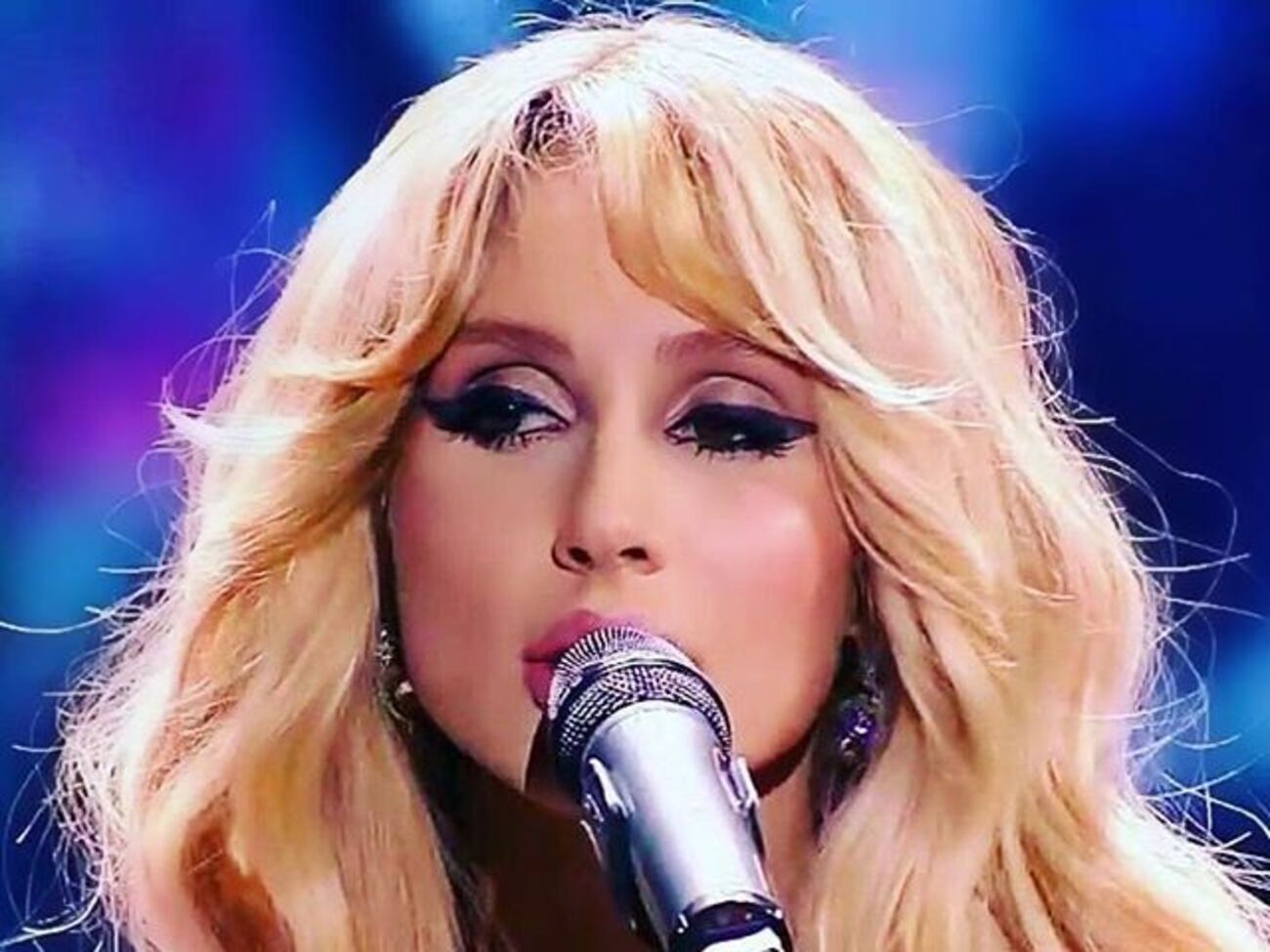 Loboda готовится к поездке в США