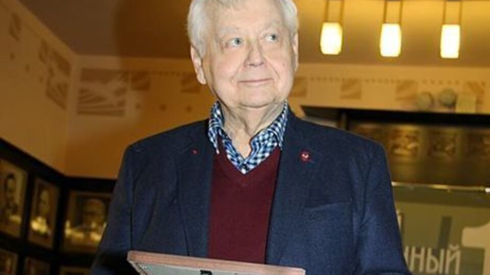 Вистави за участю Табакова скасували