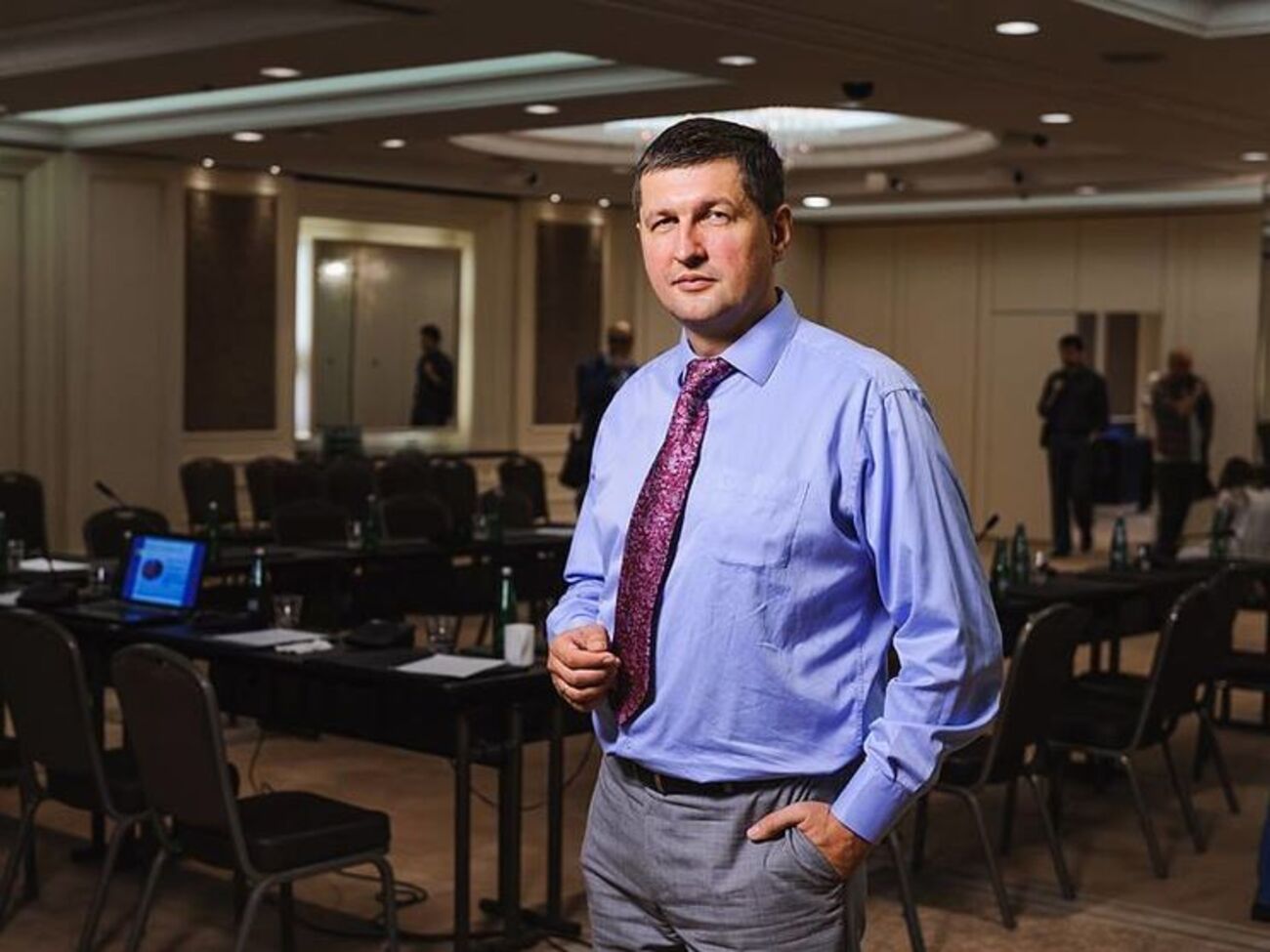 Нардеп Попов заявил, что ему очень стыдно за действия сына