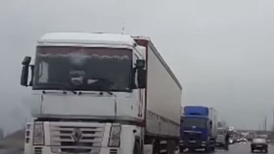 Ускладнення починається за поворотом на Нікополь, повідомили в ДСНС