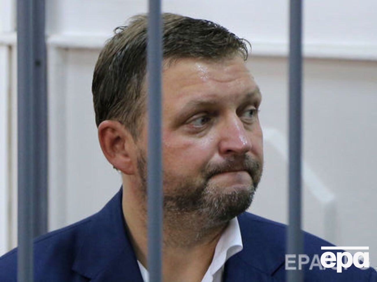 Экс-губернатор заявлял, что взятку в 2016 году ему вручили обманом