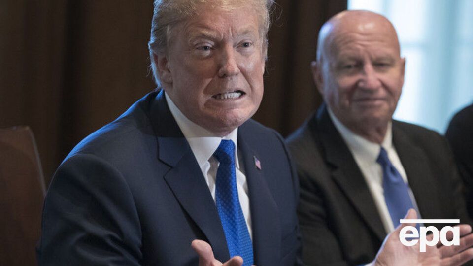 Американские СМИ критиковали Трампа за активность в Twitter