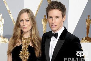 Бекшейв і Редмейн готуються стати батьками вдруге