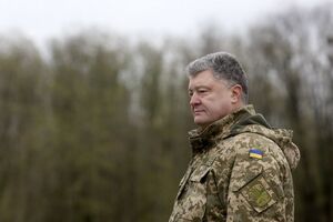 Президенту продемонстрували стрільби з ПТРК "Стугна-П" і "Корсар"