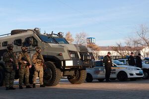 Полиция усилила меры безопасности в Мариуполе перед матчем с "Шахтером"