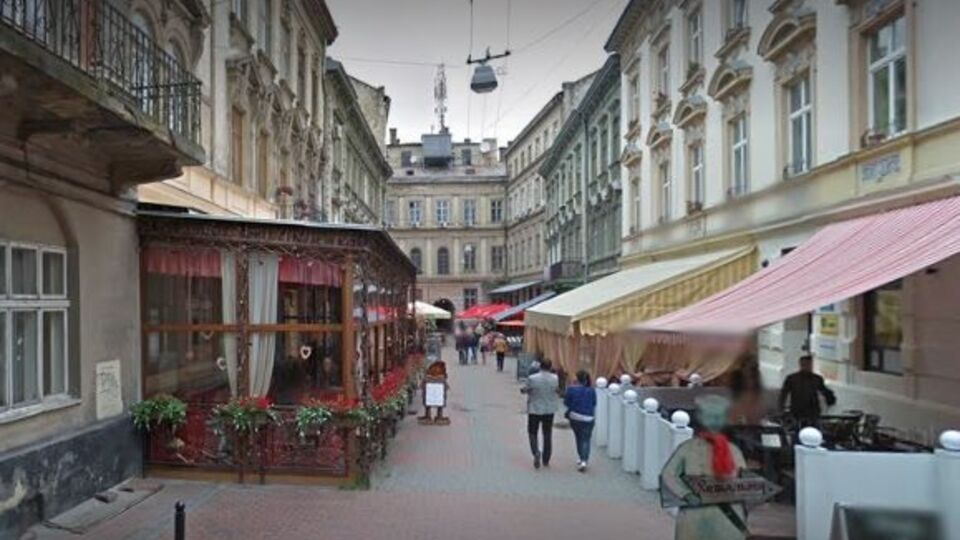 Проезд Кривая Липа находится в центре Львова