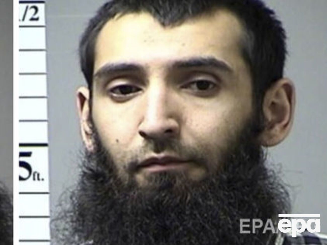 Саїпова: Брат став носити бороду після того, як одружився в Америці