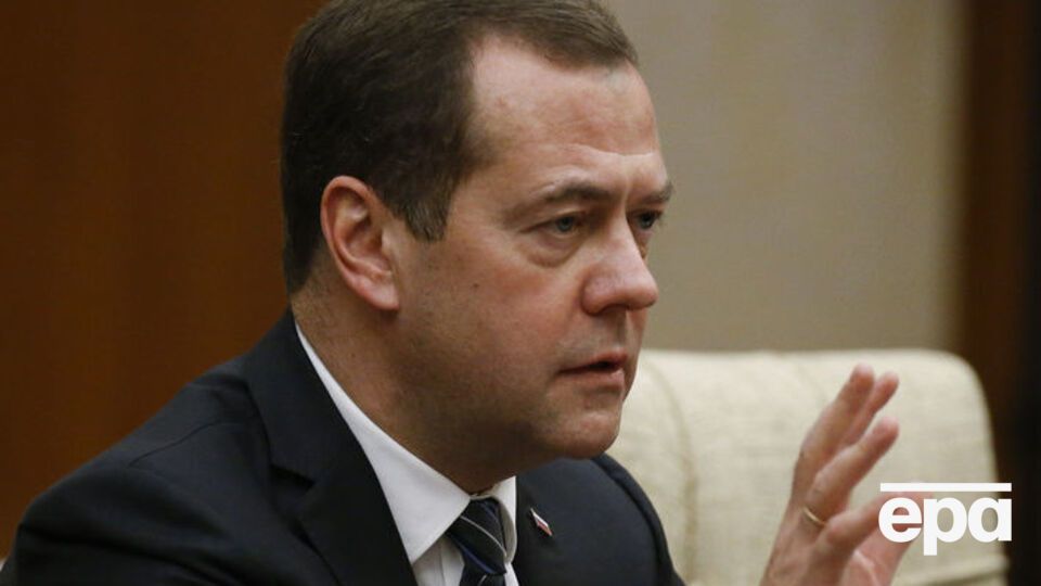 Медведев уверяет, что состояние российской экономики "нормальное"