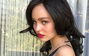 Лили-Роуз Депп позировала для японского Vogue