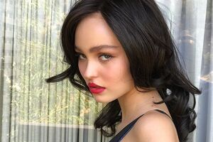 Лили-Роуз Депп позировала для японского Vogue