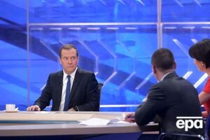 Медведєв заперечує, що російські хакери працюють на Кремль