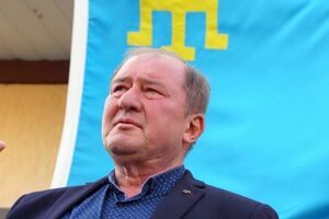 Умеров: У Криму було 300 українських військових частин