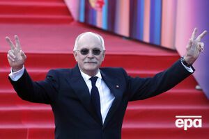 Михалков "із цікавістю" стежить за журналісткою