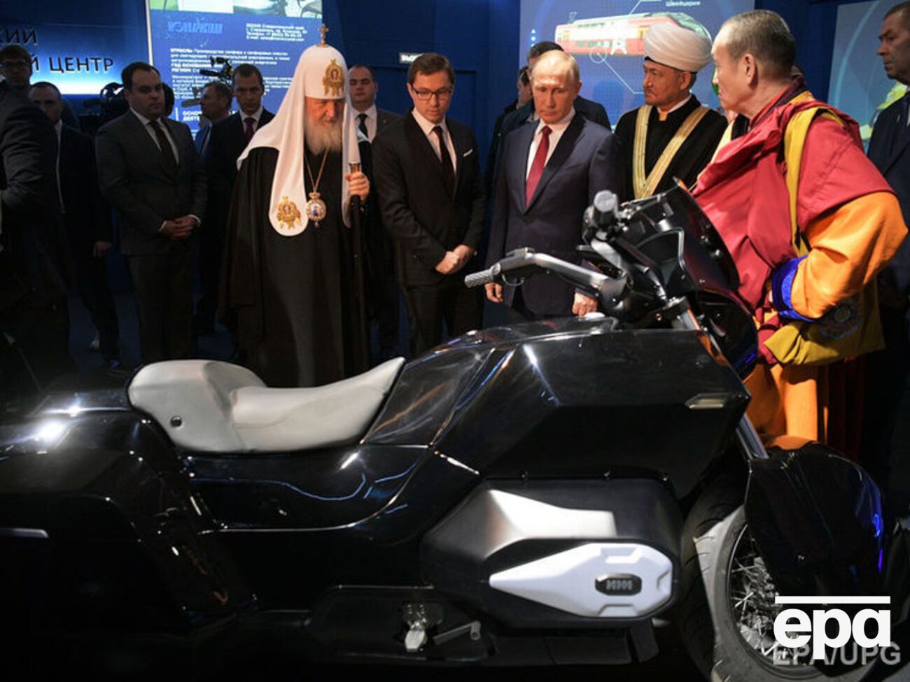 Заявлено максимальну швидкість до 250 км/год