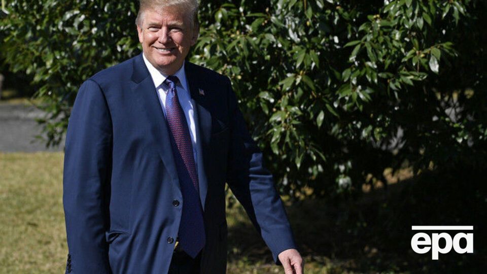 Рейтинг Трампа лише незначно змінився за останні чотири місяці