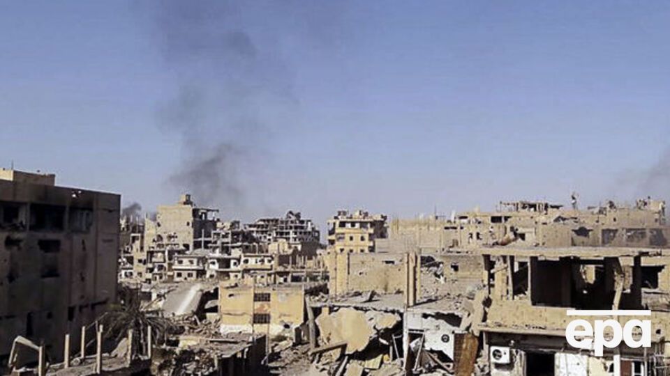 До начала ноября Дейр-эз-Зор контролировали боевики ИГИЛ