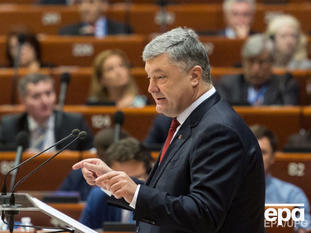 Журналісти оприлюднили розслідування про офшори Порошенка