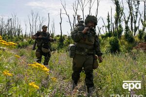 Украинские военные открывали ответный огонь из пехотного вооружения