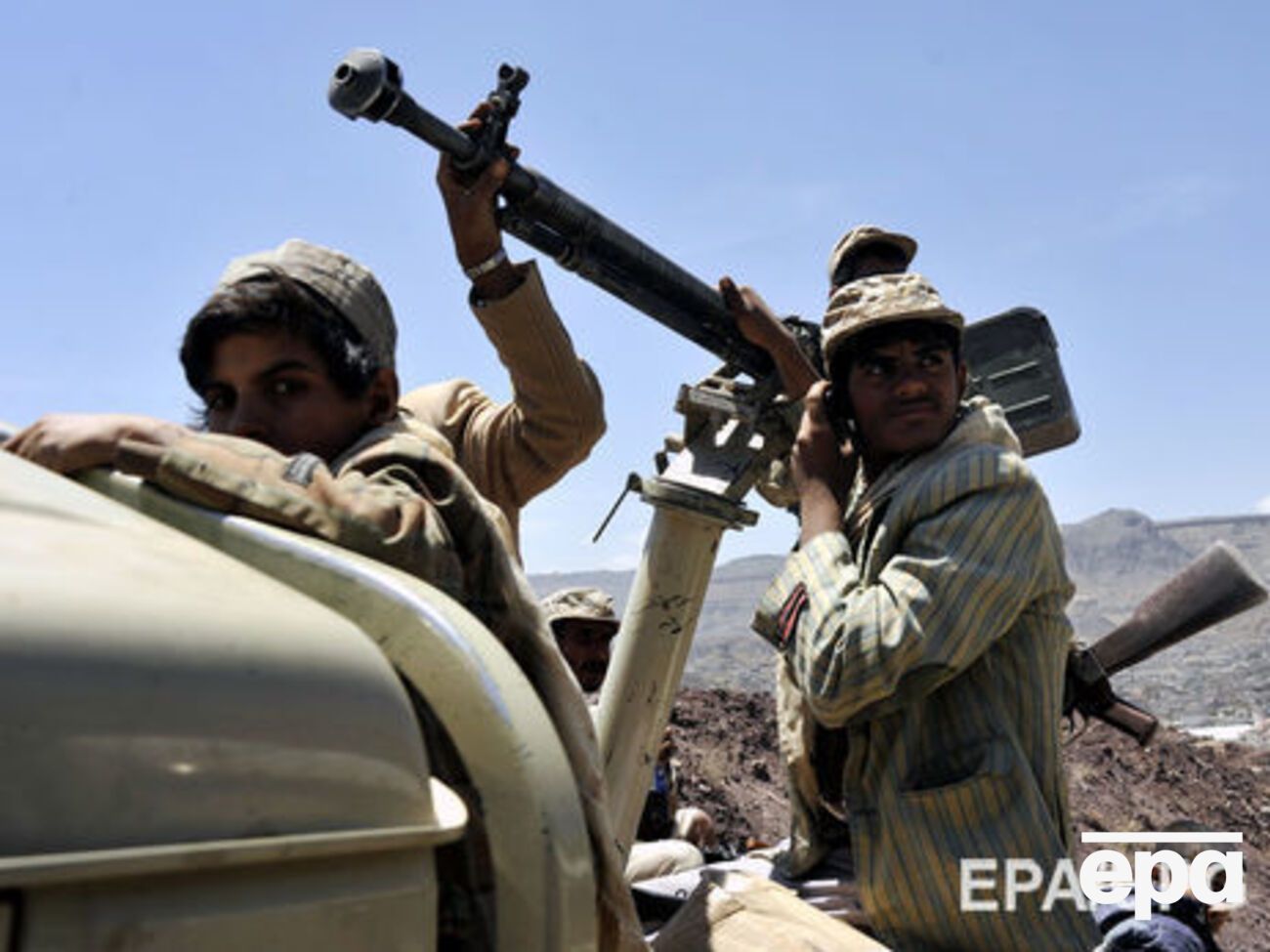 По информации&nbsp;Al Jazeera, ответственность за пуск ракеты по Эр-Рийяду 4 ноября взяли на себя повстанцы-хуситы в Йемене&nbsp;