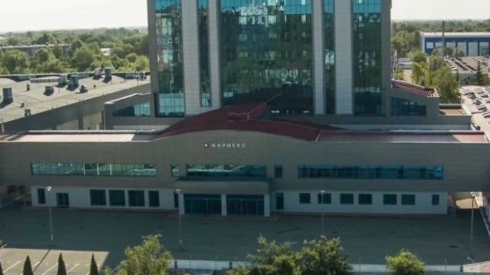 Завод розташований у Борисполі