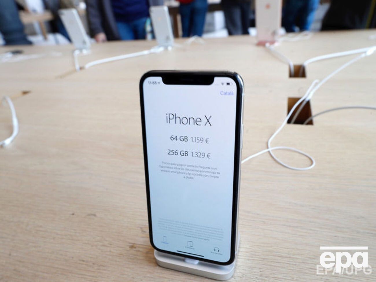 В Applе сообщили о недостатках нового дисплея