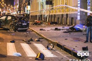 Увечері 18 жовтня в Харкові автомобіль Lexus RX350 зіткнувся з Volkswagen Touareg