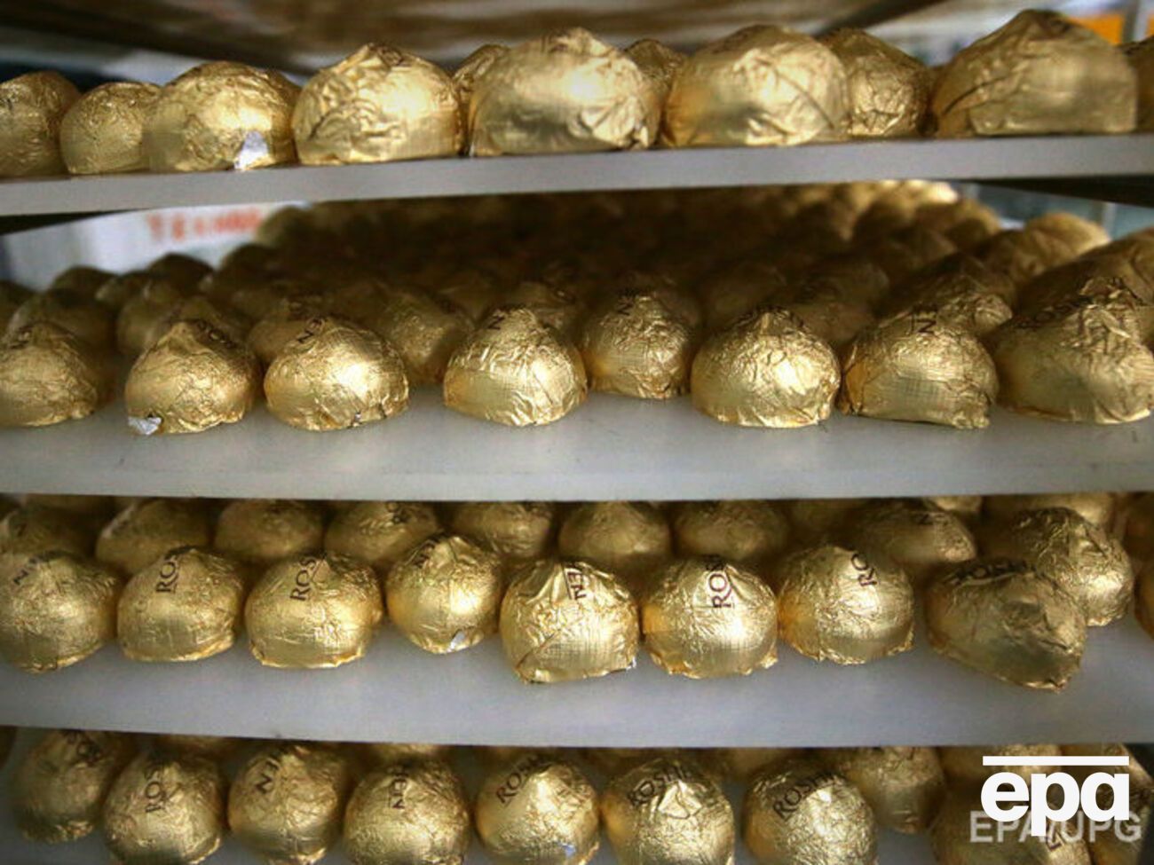 Усі податки корпорація Roshen сплачує і надалі буде сплачувати в Україні, наголошують юристи