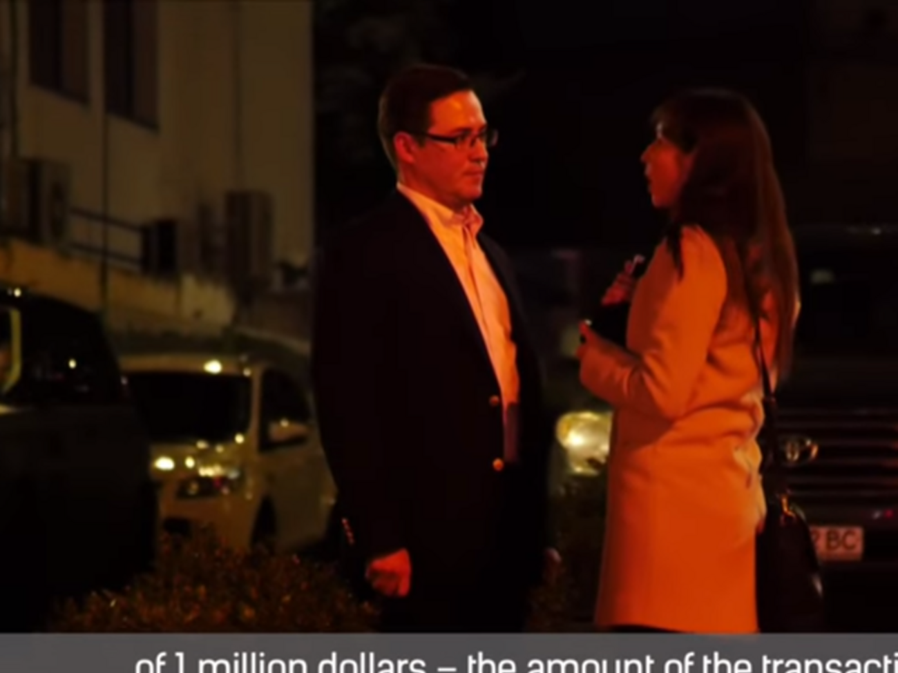 В фильме украинских журналистов-расследователей рассказывалось о попытке Алексеенко (слева) создать офшорную компанию для вывода валюты