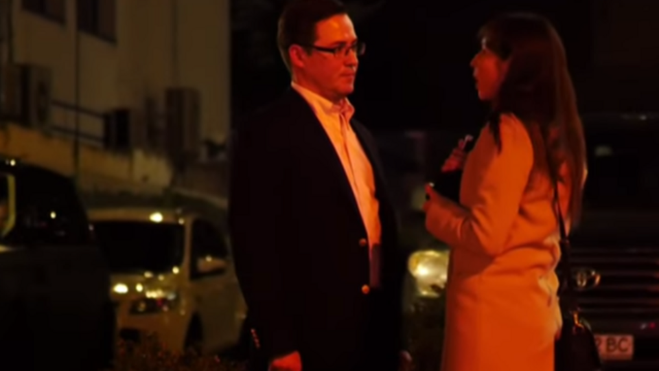 В фильме украинских журналистов-расследователей рассказывалось о попытке Алексеенко (слева) создать офшорную компанию для вывода валюты