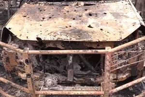 Санітарний автомобіль стояв у гаражі