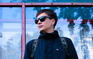 Гнойному розбили носа