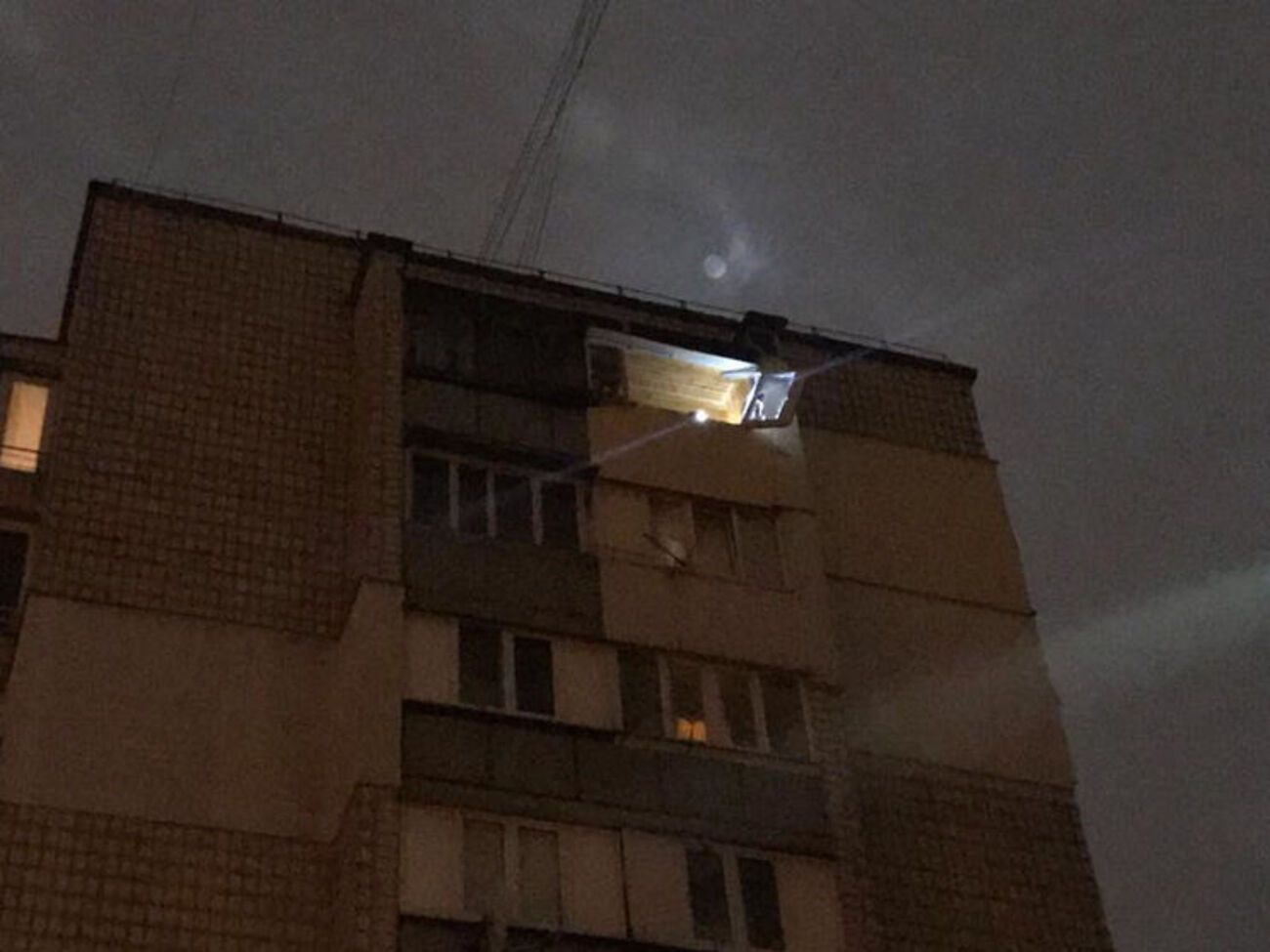 Вибуховою хвилею вибило вікна