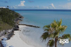 Гроші ховали в офшорах 19 острівних держав