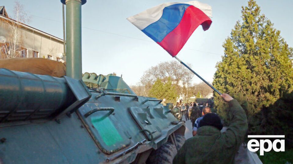 Російські військові блокували українські бази під час захоплення півострова