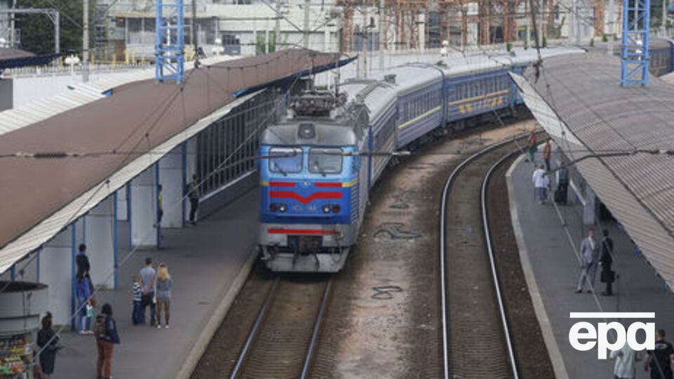 Виноградова сняли с поезда "Москва – Одесса" в Конотопе утром 7 ноября