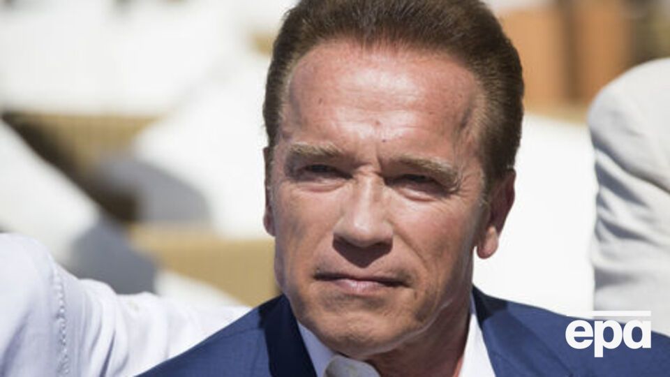 Шварценеггер записал обращение к Виталию Кличко