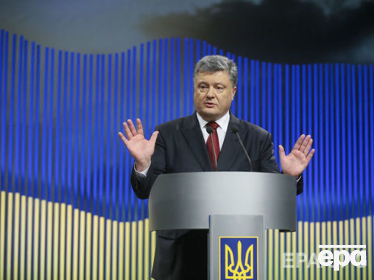 Порошенко призвал создать рабочую группу по законопроекту об антикоррупционном суде