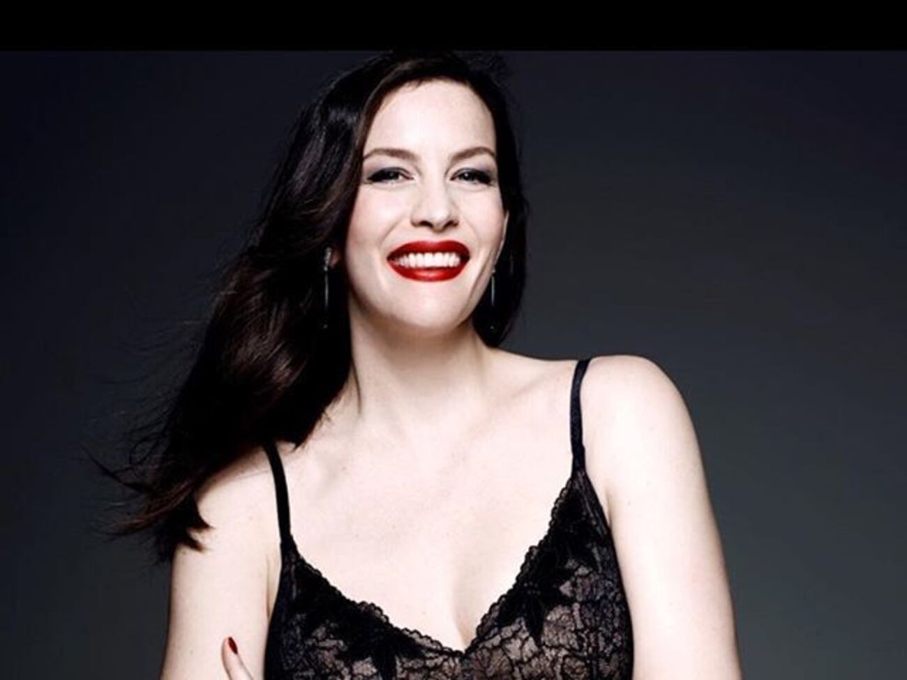 Тайлер рекламирует белье