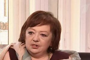 Королеву хотят похоронить рядом с матерью