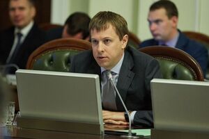 За рішення призначити Хомутинніка співголовою депутатської групи "Партія "Відродження" проголосувала більшість нардепів на засіданні групи
