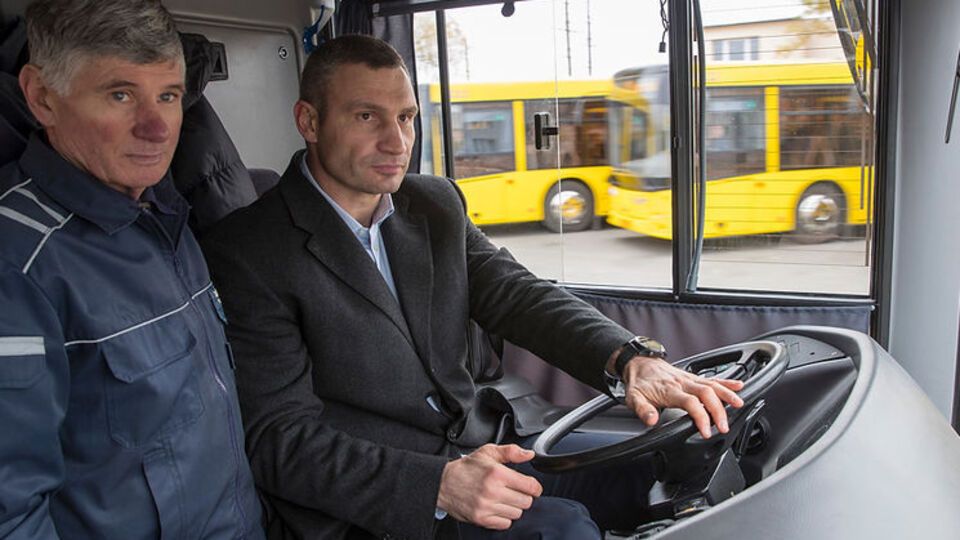 Кличко: В детском саду я мечтал быть водителем автобуса