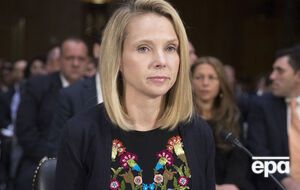 Майер заявила, что после информации о взломе Yahoo! попросила пользователей сменить пароли и предприняла меры для усиления безопасности