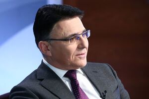 Жаров уверен, что в РФ нужно исключить биометрическую идентификацию несовершеннолетних до достижения ими дееспособного возраста