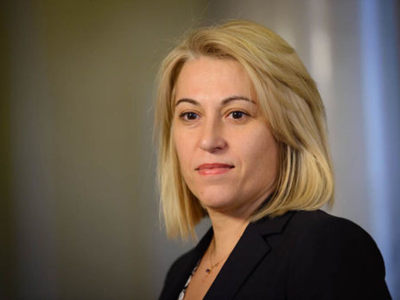 Бабак является заместителем председателя комитета по строительству, градостроению и жилищно-коммунальному хозяйству