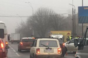 Водители жалуются, что не могут доехать до Киева