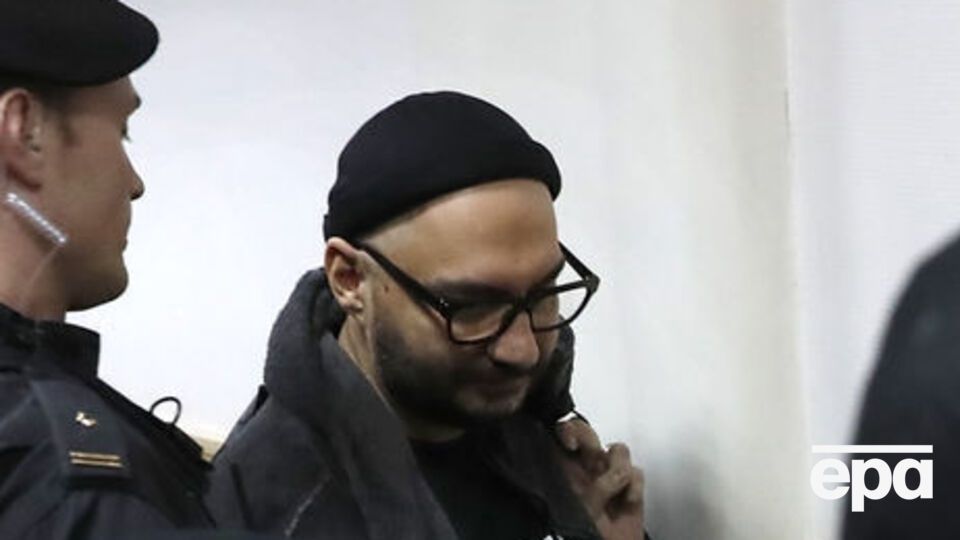 Серебренников находится под домашним арестом