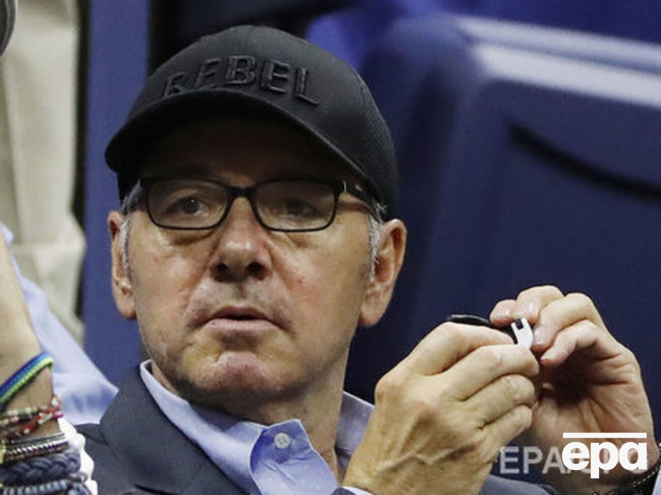 По словам брата Спейси, у актера было тяжелое детство