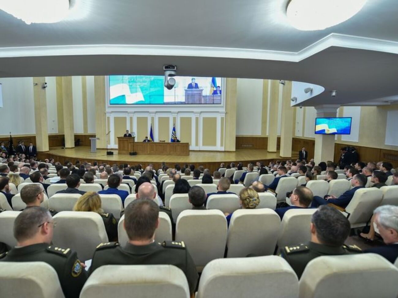 Порошенко:&nbsp;Конфликты, ссоры, интриги и вражда являются абсолютно неприемлемыми